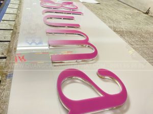 làm logo mica giá rẻ mới nhất