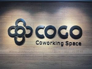 làm logo mica in UV