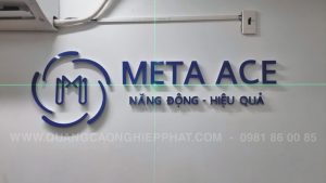 giá thành lắp đặt logo văn phòng giá rẻ