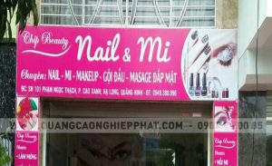 mẫu biển quảng cáo nail mi in bạt giá rẻ 