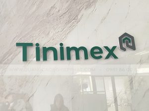 báo giá làm logo mica giá rẻ