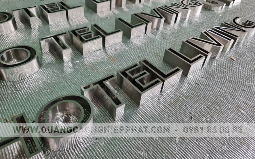 chữ nổi inox gắn led cao cấp | Quảng cáo Nghiệp Phát